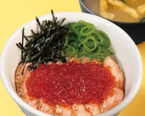 炙りサーモンいくら丼【Grilled salmon and salmon roe rice bowl】